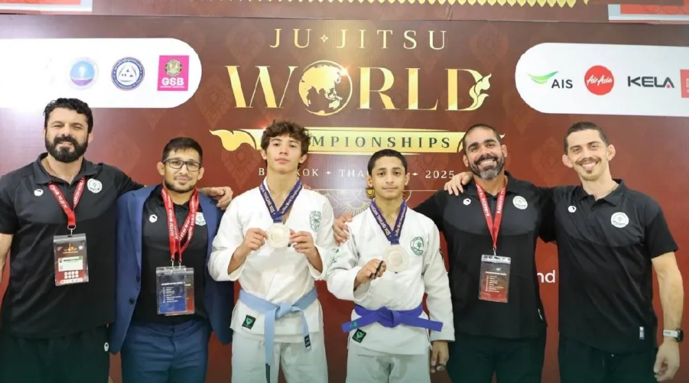 نجح المنتخب السعودي للجوجيتسو بتحقيق ميداليتين فضيتين (الشرق الأوسط) 