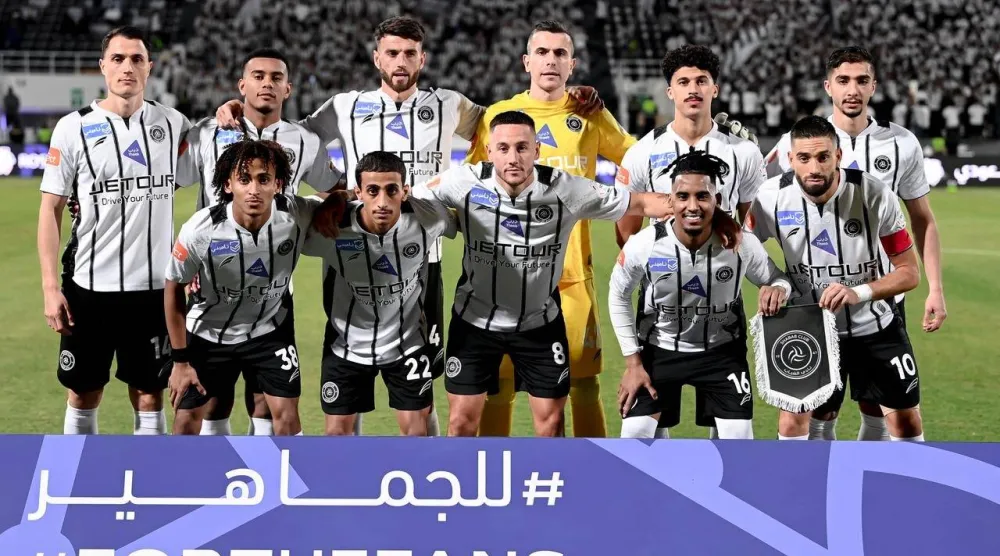 فريق الشباب عانى كثيراً من المشاكل الإدارية (نادي الشباب)