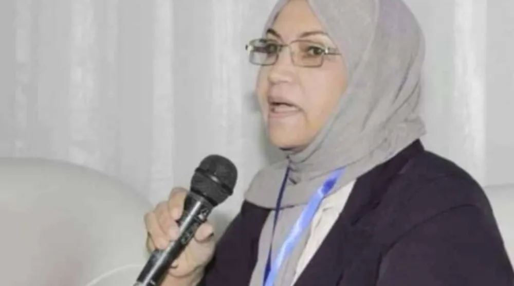 عائشة الأصفر 