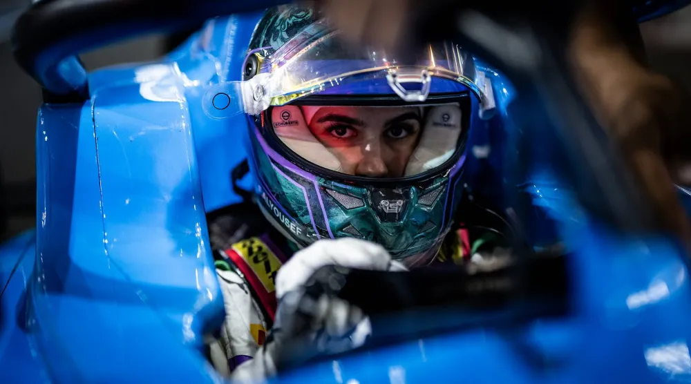 تمكن سكوت ليندبلوم من فرض سيطرته على مجريات السباق (بطولة أرامكو السعودية لفورمولا 4)