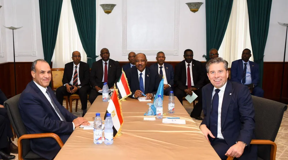 اجتماع ثلاثي بين وزيرَي خارجية مصر والسودان ووكيل الأمين العام للأمم المتحدة للشؤون الإنسانية (الخارجية المصرية)
