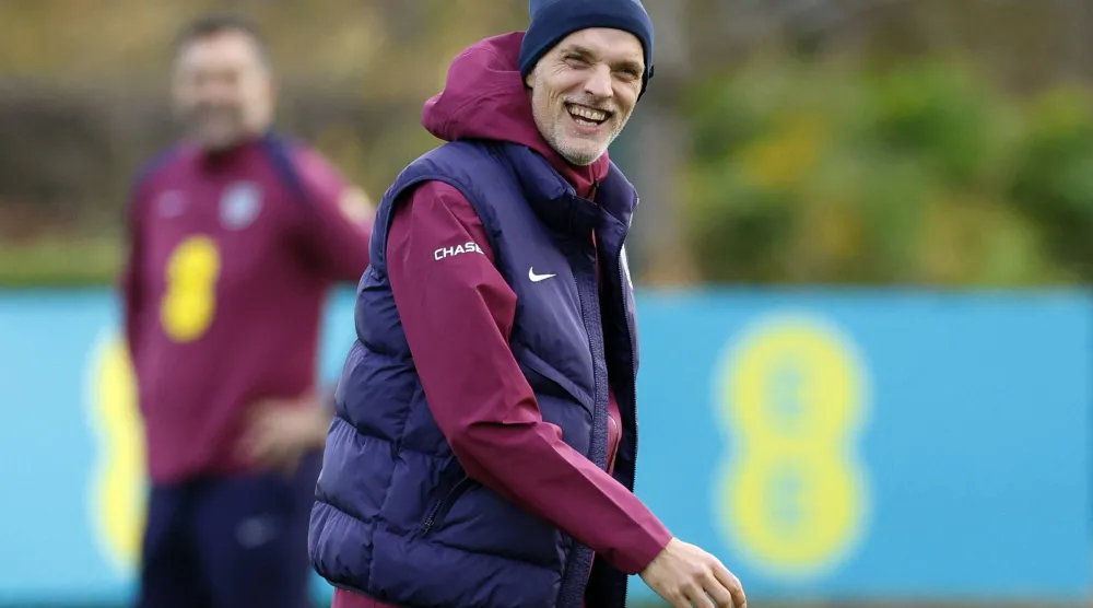 المدير الفني لمنتخب إنجلترا توماس توخيل خلال حصة تدريبية (رويترز)