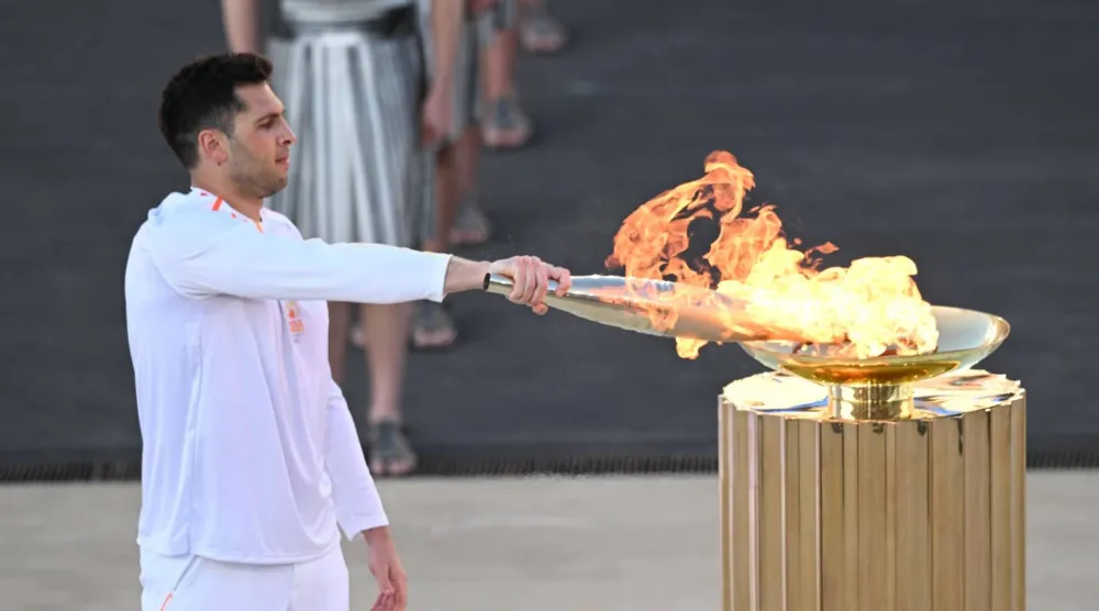 إضاءة الشعلة (الأولمبية الدولية).