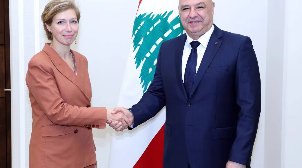 عون يستقبل المستشارة السياسية للرئيس الفرنسي آن كلير لو جاندر (الرئاسة اللبنانية)