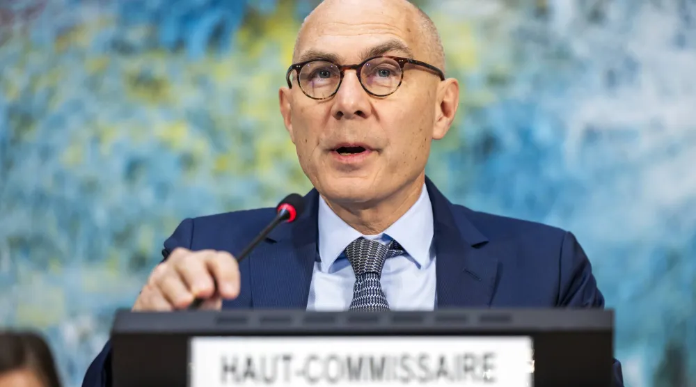 المفوض السامي للأمم المتحدة لحقوق الإنسان فولكر تورك يتحدث عن الفاشر في جنيف (إ.ب.أ)