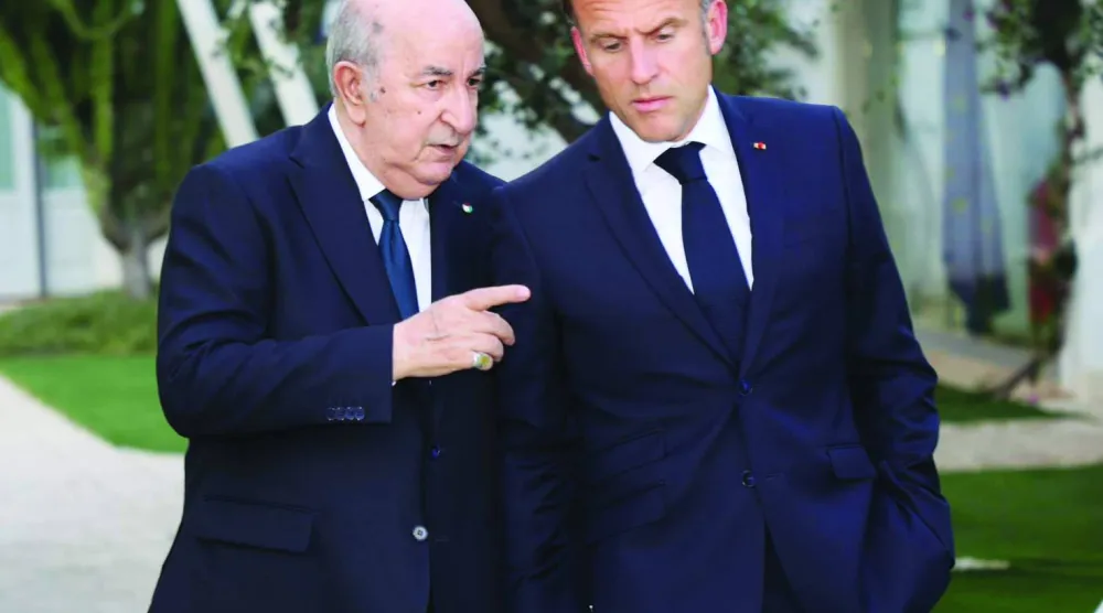 الرئيسان الجزائري والفرنسي على هامش قمة السبع بإيطاليا يونيو 2024 (الرئاسة الجزائرية)