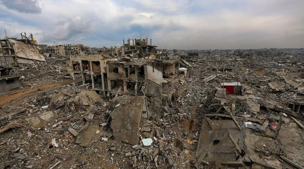  The ruins of destroyed buildings in the Sheikh Radwan neighborhood of Gaza City, Gaza Strip, 14 November 2025, amid a ceasefire between Israel and Hamas. (EPA)