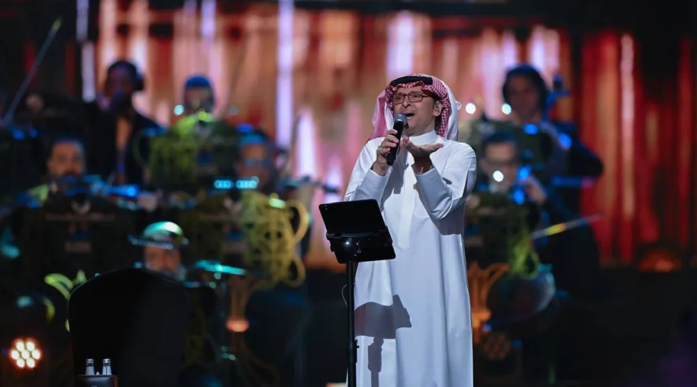 عبد المجيد عبد الله قدَّم ليلة مُفعمة بالمشاعر ضمن «موسم الرياض 2025» (تصوير: بشير صالح)