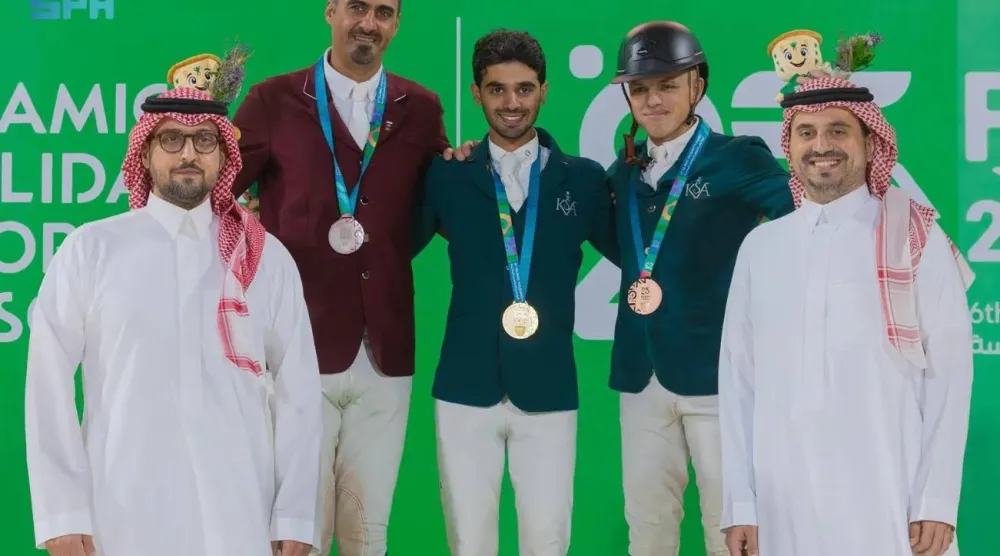 Khaled Al-Mobty claimed the gold medal in the individual show jumping competition held at the Al-Janadriyah Arena as part of the sixth Islamic Solidarity Games “Riyadh 2025.” SPA