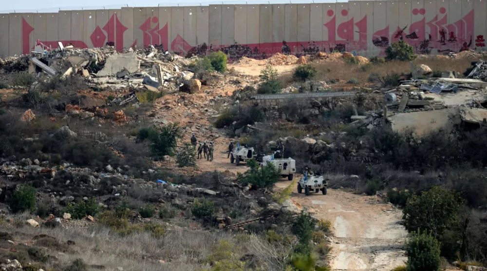 دورية لقوة الأمم المتحدة المؤقتة في لبنان (يونيفيل) قرب قرية كفركلا الحدودية جنوب البلاد (أرشيفية - أ.ف.ب)