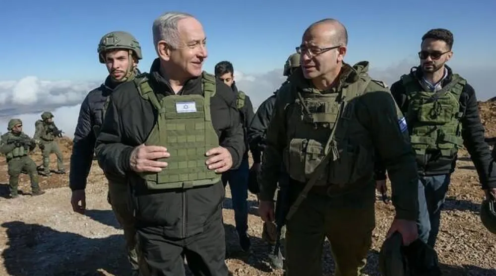 نتنياهو يزور مرتفعات جبل الشيخ السورية بعد سقوط نظام الأسد (أ.ف.ب)