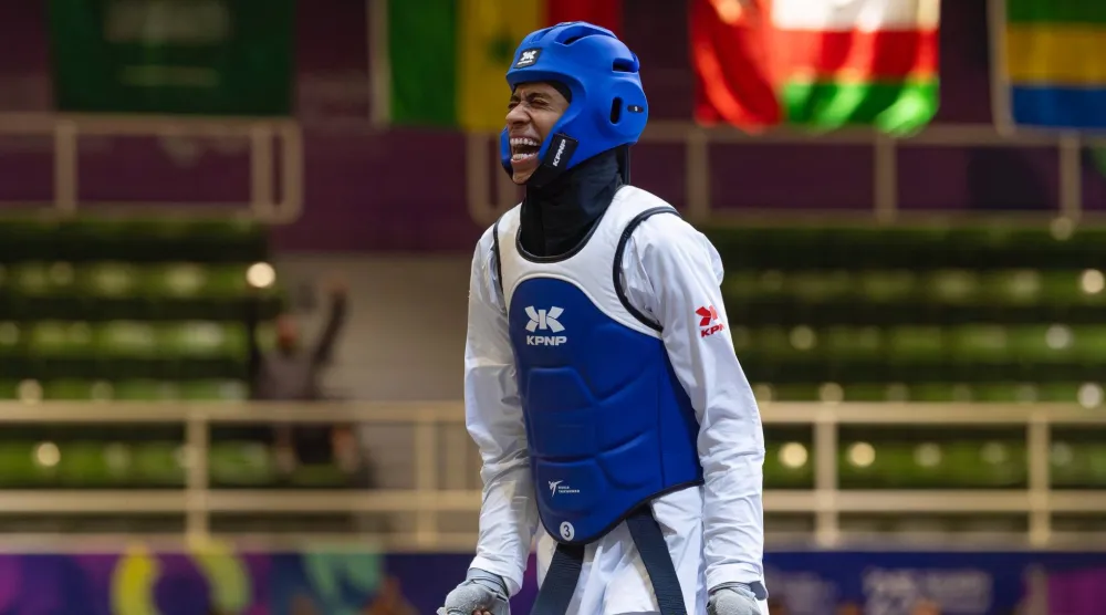 أبو طالب اقتنصت ذهبية التايكوندو (اللجنة الأولمبية)