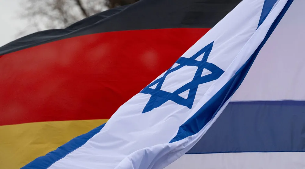 الحكومة الألمانية ستلغي أمراً يعلق بعض مبيعات الأسلحة إلى إسرائيل اعتباراً من الأسبوع المقبل (د.ب.أ)