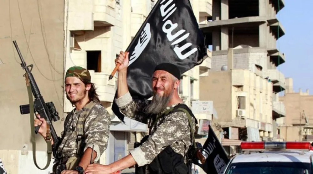 تنظيم «داعش» يستخدم الذكاء الاصطناعي لتجنيد متطرفين أجانب (رويترز)