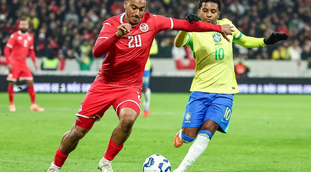 التعادل حسم وديّة تونس والبرازيل في ليل (أ.ف.ب)