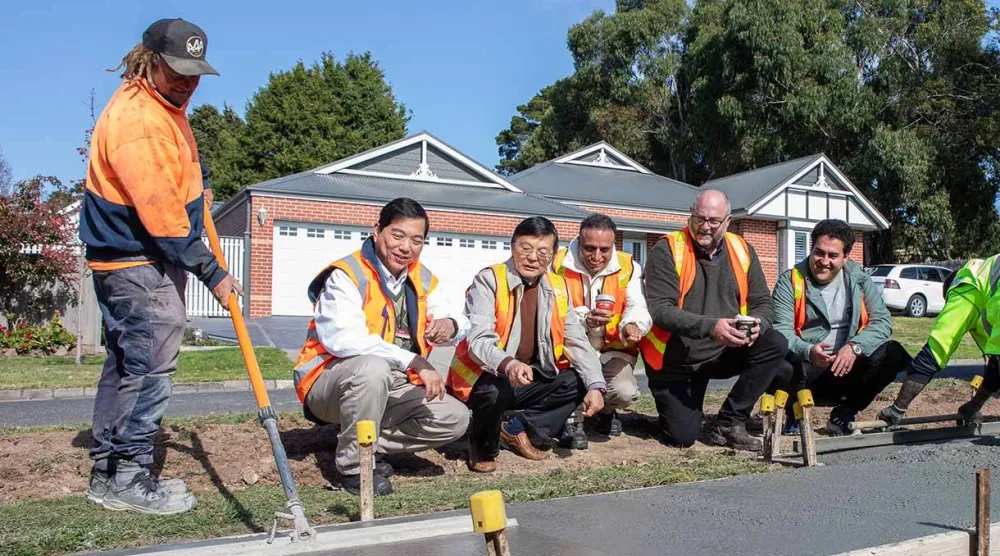 نفايات القهوة تعزز قوة الخرسانة وتقلل البصمة الكربونية (معهد ملبورن الملكي للتكنولوجيا)