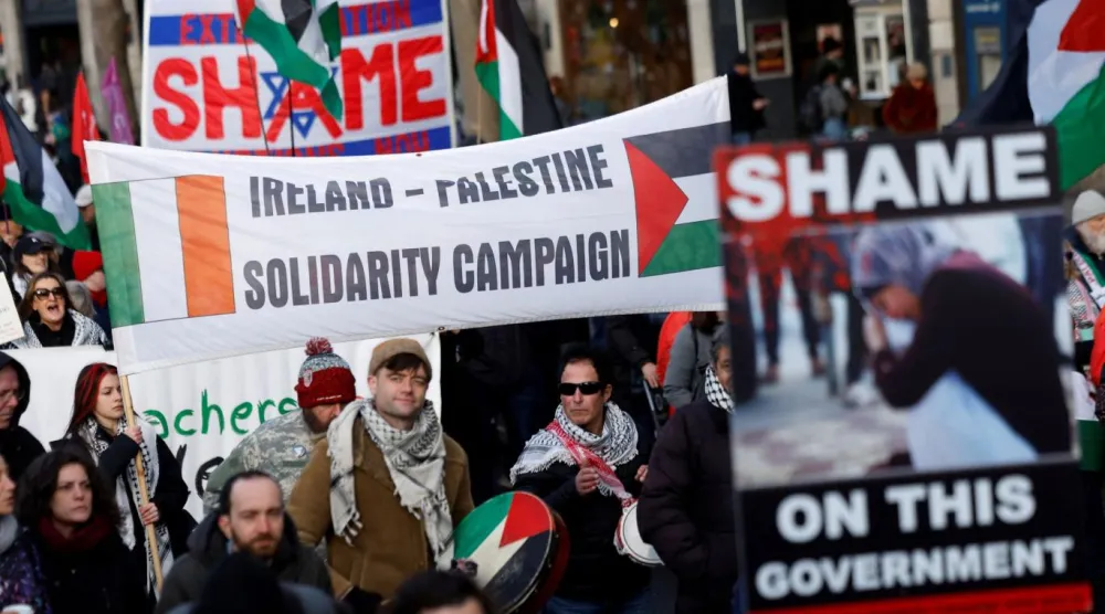 Cumartesi Filistin Halkıyla Uluslararası Dayanışma Günü vesilesiyle Dublin'de eylem düzenlendi (Reuters)