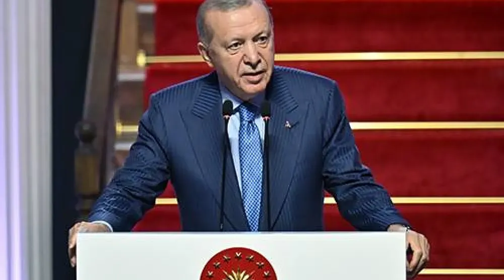 Cumhurbaşkanı Recep Tayyip Erdoğan, 29 Kasım gecesi İstanbul'da yaptığı konuşmada, ‘çözüm sürecini’ başarıya ulaştırma kararlılığını vurguladı. (Cumhurbaşkanlığı)