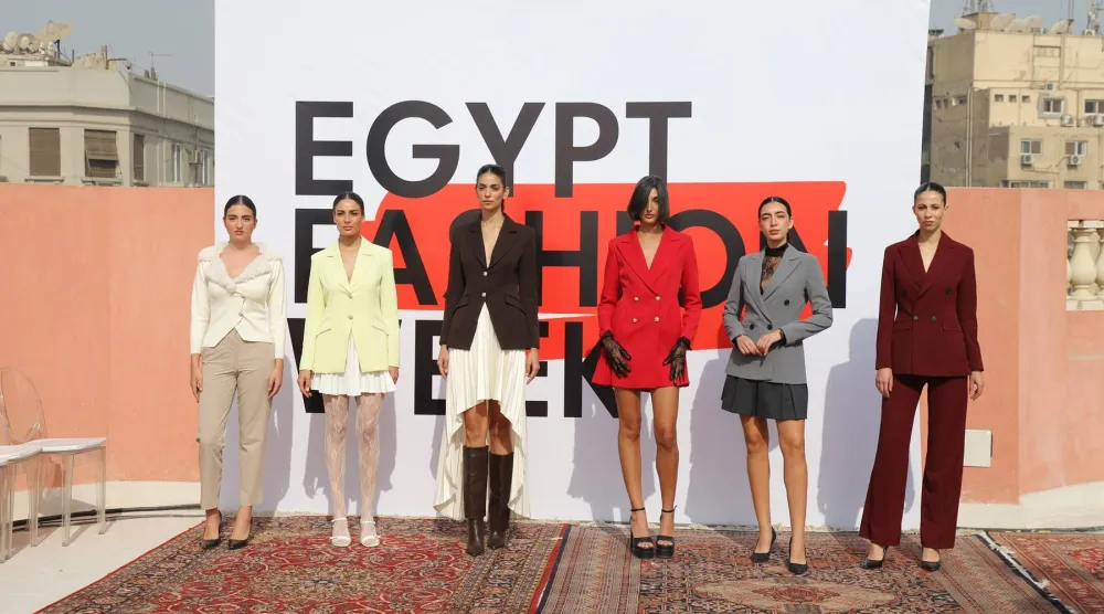 انطلقت الدورة الثانية من أسبوع الموضة المصري بورشات عمل وتدريب وعروض تبرز قدرات مواهب شابة (خاصة)