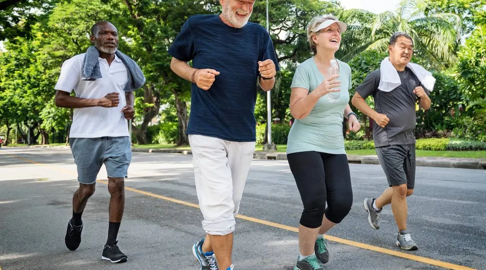 تمارين التحمل مثل الجري والمشي لمسافات طويلة تعزز مناعة المُسنين (جامعة لانكاستر)