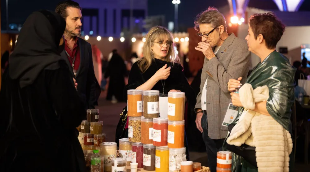 موروث ﺛﻘﺎفي ﻣﺘﻨوع ﻳﻤﺜﻞ ﺟﻤﻴﻊ ﻣﻨﺎطق السعودية الـ13 (هيئة فنون الطهي)