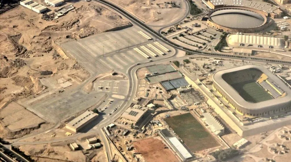 صورة متداولة عبر الإنترنت تظهر ملعب تدريبات النصر الجديد بجانب الأول بارك (الشرق الأوسط)