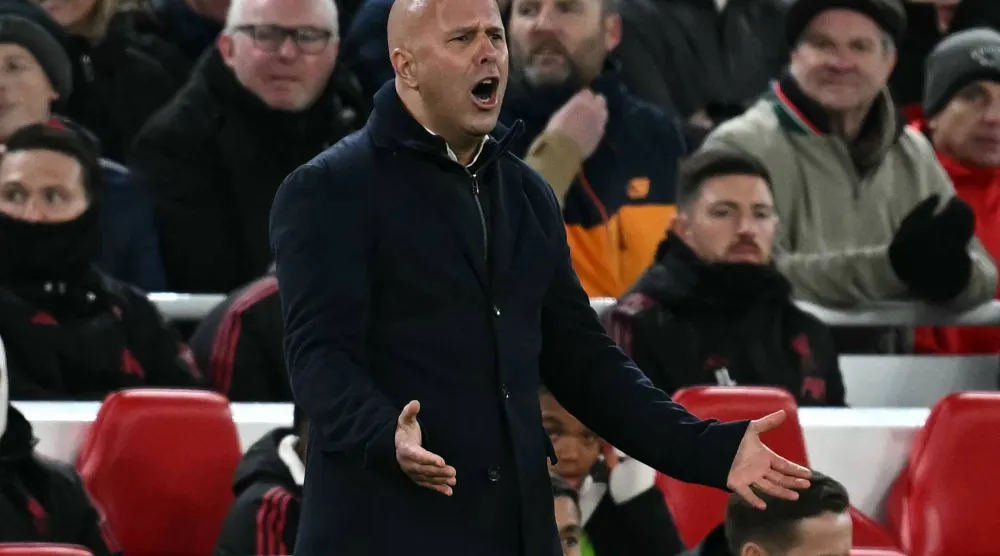 أرني سلوت مدرب ليفربول (أ.ف.ب)