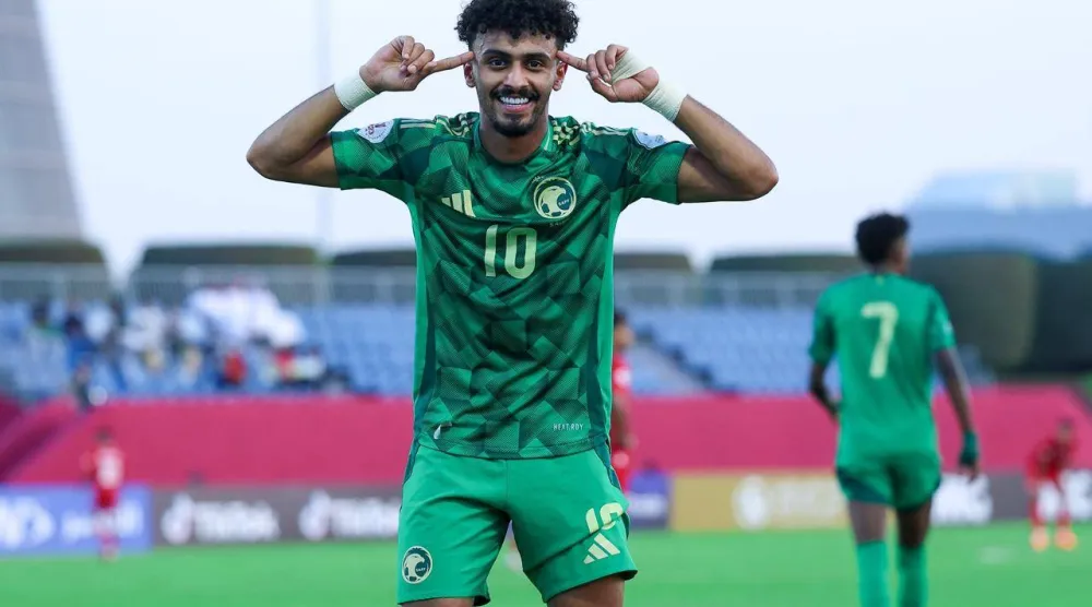 فرحة سعودية بالفوز الكبير على البحرين (الاتحاد السعودي)