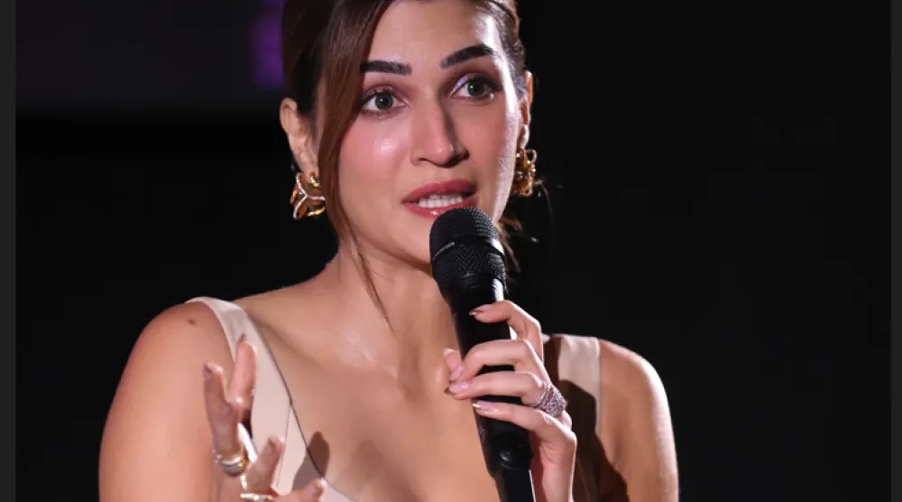 الفنانة الهندية تحدثت عن تجربتها في السينما (مهرجان البحر الأحمر)