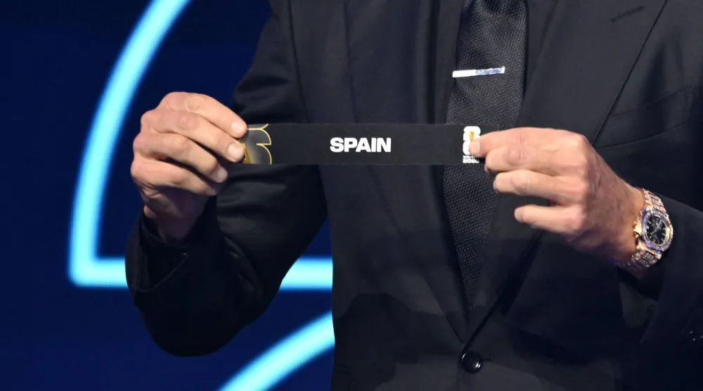 إسبانيا ستلعب مع السعودية والرأس الأخضر والأوروغواي (أ.ف.ب)