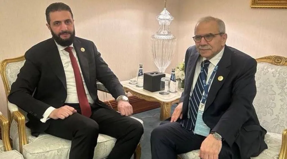 سلام ملتقياً الشرع (رئاسة الحكومة على «إكس»)