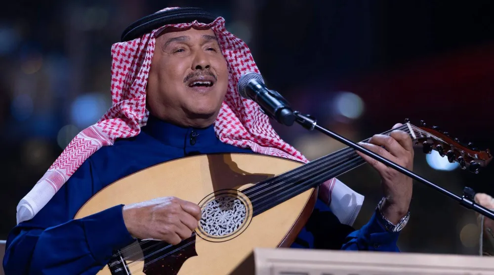 محمد عبده يقدّم اختيارات لم يسمعها الجمهور منذ سنوات (روتانا)