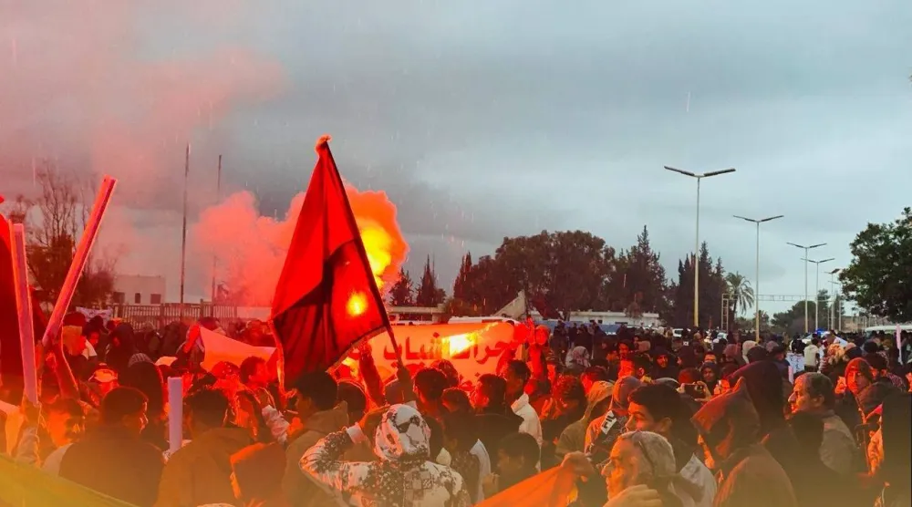 جانب من المظاهرات الشعبية التي شهدتها بعض مدن شرق ليبيا (متداولة)
