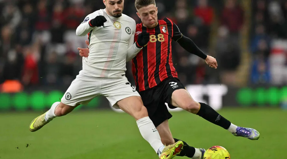 بورنموث تعادل مع ضيفه تشيلسي (أ.ف.ب)