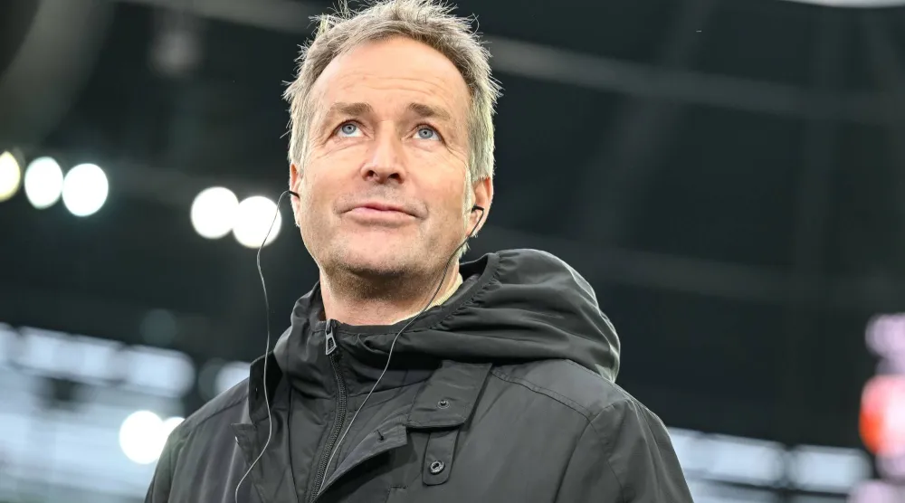 كاسبر هويلماند مدرب باير ليفركوزن (د.ب.أ)