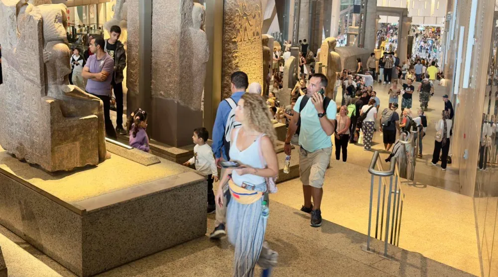 المتحف المصري الكبير شهد زخماً من الزائرين (تصوير: عبد الفتاح فرج)