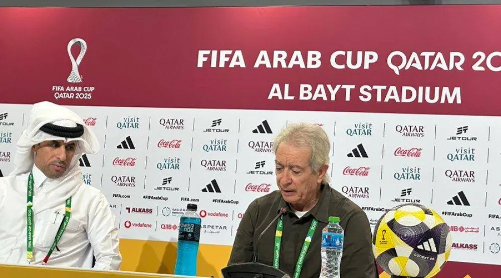 حلمي طولان مدرب منتخب مصر الثاني في المؤتمر الصحافي (تصوير: فهد العيسى)