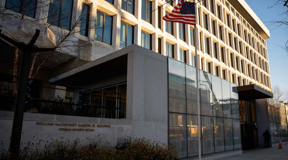 مبنى ويليام مكشيسني مارتن جونيور- جزء من مجلس محافظي «الاحتياطي الفيدرالي» (أ.ف.ب)