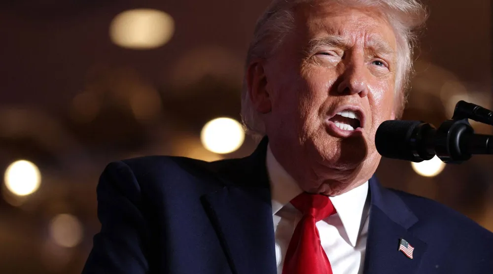 الرئيس الأميركي دونالد ترمب خلال فعالية أقيمت في ماونت بوكونو بولاية بنسلفانيا يوم 9 ديسمبر (أ.ف.ب)