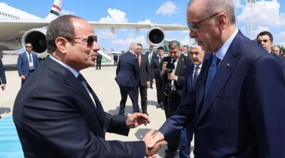 الرئيس المصري عبد الفتاح السيسي خلال استقبال نظيرة التركي في القاهرة فبراير 2024 (الرئاسة المصرية)