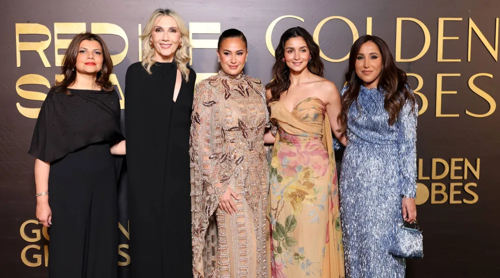 جمانا الراشد مع النجمتين الفائزتين وهيلين هوني وشيفاني باندايا - مالهوترا (غيتي - بإذن المهرجان)