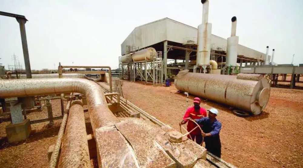 
أرشيفية لحقل هجليج النفطي جنوب كردفان في السودان (رويترز)