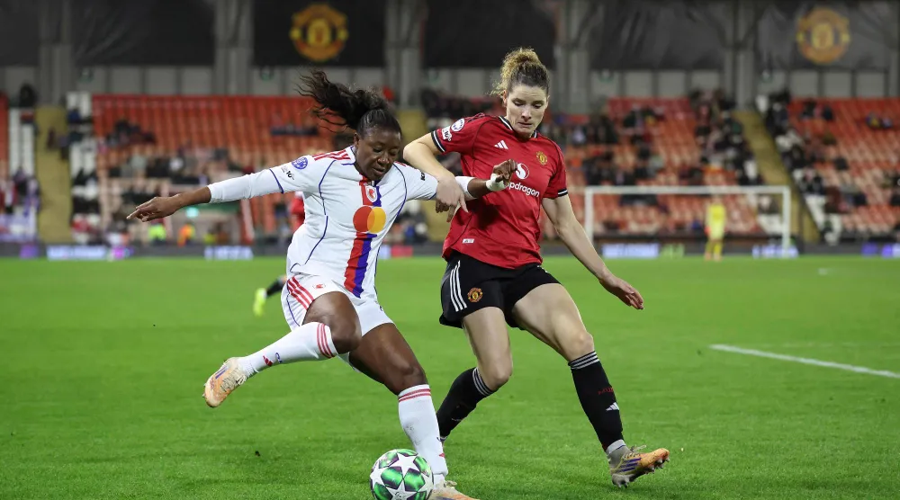 كرة القدم النسائية تواجه تحدياً فريداً (أ.ف.ب)