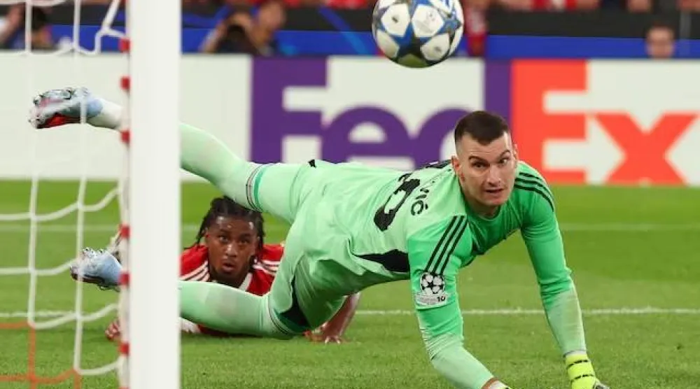 دومينيك ليفاكوفيتش حارس جيرونا (رويترز)