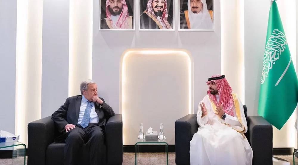 المهندس أحمد الصويان وأنطونيو غوتيريش يبحثان الموضوعات المشتركة وسُبل التعاون (هيئة الحكومة الرقمية)