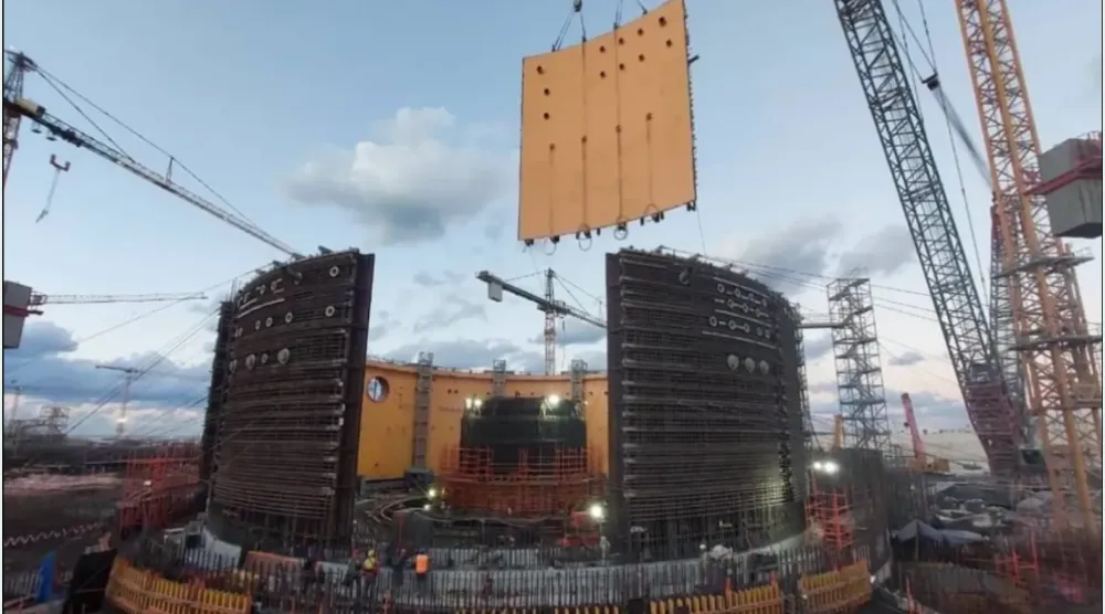 جانب من أعمال إنشاء محطة «الضبعة» النووية في يونيو الماضي (هيئة المحطات النووية المصرية)