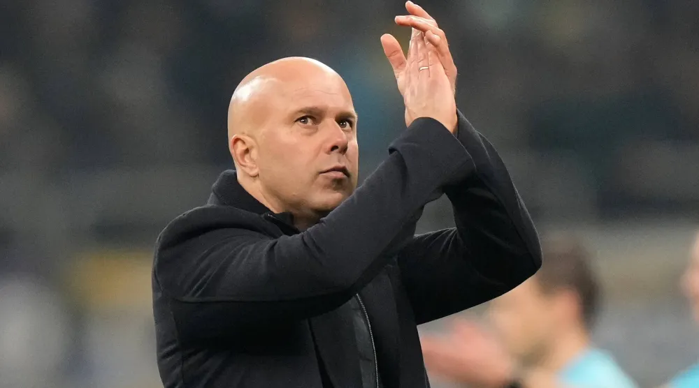 أرني سلوت مدرب ليفربول (أ.ب)