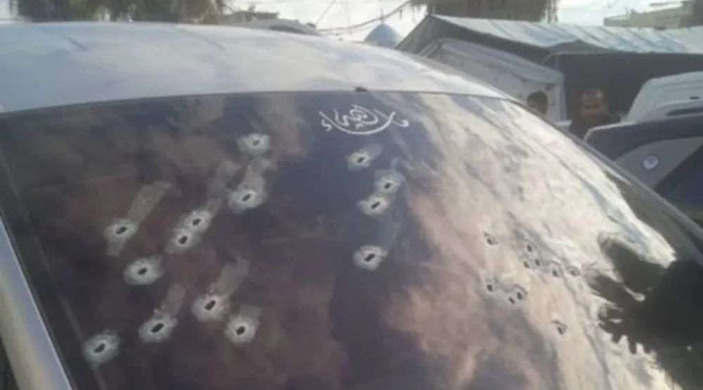 المقدم أحمد زمزم اغتيل برصاصات عدة أطلقها مسلحون على سيارته (المركز الفلسطيني للإعلام)