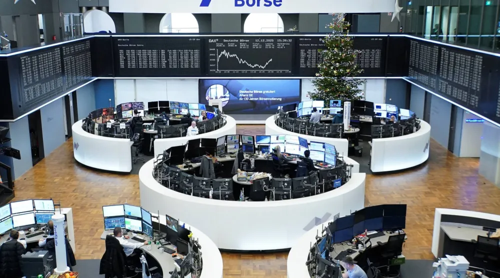 مخطط مؤشر الأسهم الألماني «داكس» في بورصة فرنكفورت (رويترز)