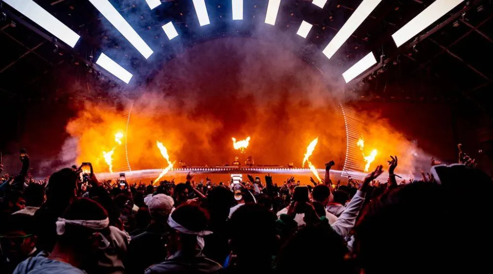 تفاعل الجماهير في مسرح «ساوندستورم 2025» (ميدل بيست)